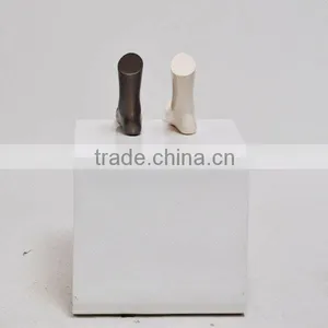 Leg Mannequins thumbnail-1