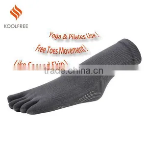 Comfy Custom Yoga Toe Socks thumbnail-1