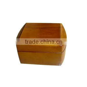 Wooden Pocket Watch Box thumbnail-1
