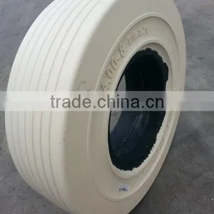 Skyjack 3220 Sccissor Lift Tires 4.00-8 With Split Rim 3.75 For Sale thumbnail-2