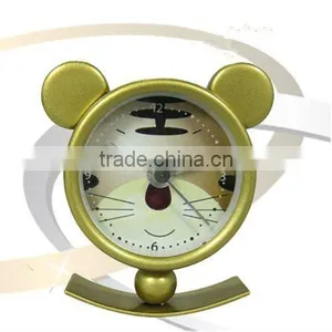 Creative Pocket Jinhu Metal Swing Clock thumbnail-1