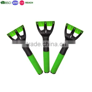 Windshield Ice Scraper , Short Handle Plastic Ice Squeegee thumbnail-1