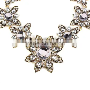 Luxury Crystal Flower Women Necklace Jewelry ,night Dress Accessories thumbnail-3