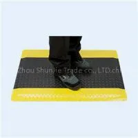 New Arrival High-quality PVC Anti-fatigue Workshop Mats Industrial Mats In Size 35*24*3/10 Inch thumbnail-1