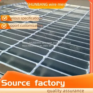 Outdoor Galvanized Steel Grating for Fencing thumbnail-1