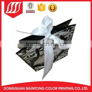 Packaging Customize Paper Bag With Logo thumbnail-1