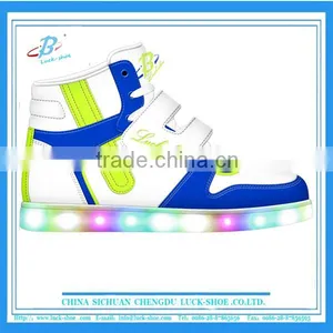 Original Design Kids LED High Top Shoes Colorful Good Quality LED Shoes for Kid Size 25-35# thumbnail-1