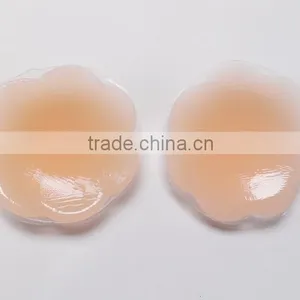 Junyan Hot Sale Adhesive Sexy Nude Silicone Nipple Cover Nipple Pasties thumbnail-3