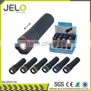 Ningbo JELO Sales Promotion High Power 1W LED Plastic Zoom Flashlight Focus Torch thumbnail-1