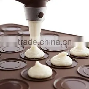 30 Holes Silicone Macaron Baking Mat thumbnail-2