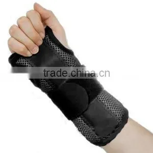 Wrist Brace thumbnail-1