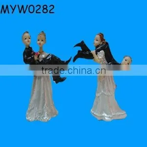 Ceramic Groom Holding Bride Wedding Favor thumbnail-1
