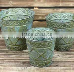Shabby Chic Metal Plant Por for Garden Decor thumbnail-1