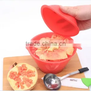 Hot Sale Stock BPA FREE Product Silica Gel Cap PP Fruit Peeler for Kitchen thumbnail-3
