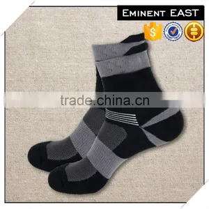 Customized Functional Design Coolmax Semi-terry Sport Socks thumbnail-1
