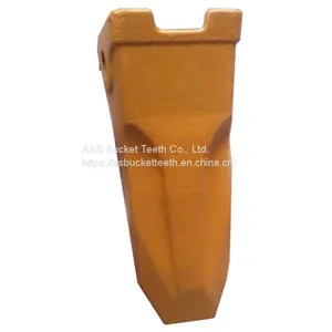 KOMATSU EXCAVATOR BUCKET TOOTH thumbnail-1