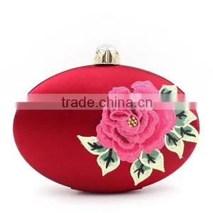 2015 Chinese Style Embroidery Bag Vintage Leather Clutch Bag thumbnail-1