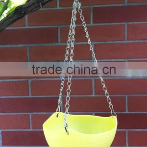 Plastic Hanging Flower Planters thumbnail-1