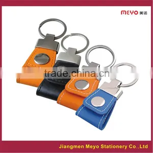 Custom Logo Promotional Gift Leather Metal Keychain thumbnail-6