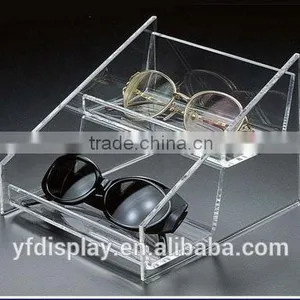 Personality Designed Acrylic Eyeglass Display thumbnail-1