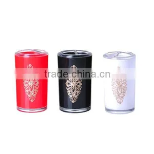Plastic Toothbrush Holder With Lid for Bathroom Accessories thumbnail-1