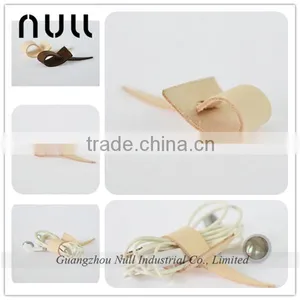 Wholesale Handicrafts Genuine Leather Accessories Earphone Holders thumbnail-1