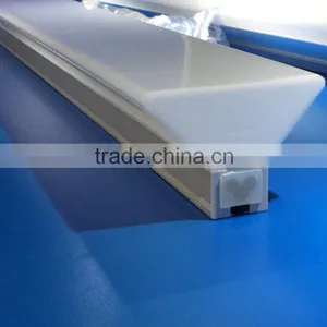 Office Simple Plastic Integrated 14W Trapezium Led Linear Light thumbnail-5