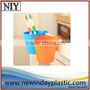 Plastic Gargle Cup thumbnail-2