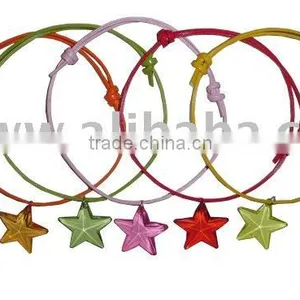 Necklace thumbnail-1
