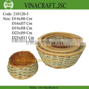 Small Easter Wicker Baskets thumbnail-1