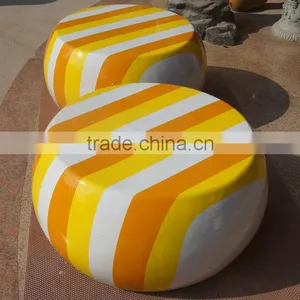Big Fiberglass Round Chair thumbnail-1