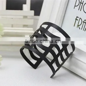 yi wu Black Metal Bangle Jewelry Sexy Lady's Punk Style Gold Hollow Bangle Arm Cuff From yi wu thumbnail-2