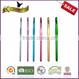 Charmkey Metal Knitting Tools 12pcs Colorful Aluminum Crochet Hook Set Crochet Patterns thumbnail-1