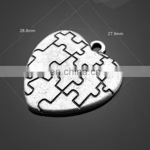 Wholesale Heart Shape Pendant Alloy Pendant Inner Wear Accessories thumbnail-5