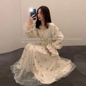 Dress thumbnail-2