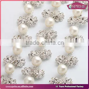 Gold Rhinestone Cup Chain thumbnail-2