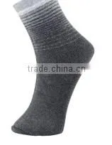 Hot Sale Custom Cotton Classic Japanese Style Gray Men Fuzzy Warm Sock thumbnail-1