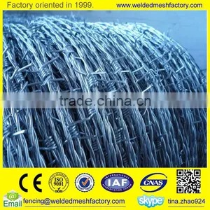 Cheap Galvanized /PVC Coated Double Twist Barbed Wire Roll thumbnail-1