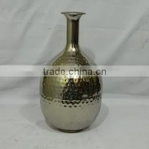 Iron Hammered Flower Vase thumbnail-1