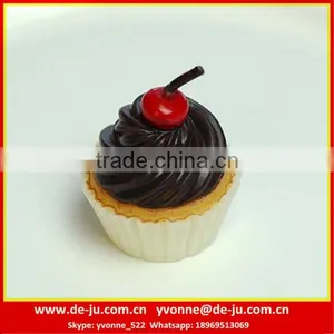 Customized Black Cake Cherry Exquisite Gift Candle thumbnail-1