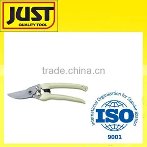 Hand Operated Pruning Shears for Left and Right Hand thumbnail-1