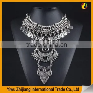 Fashion Jewelry White Gold Plated Alloy Jewellery Female Pendant Necklaces thumbnail-1