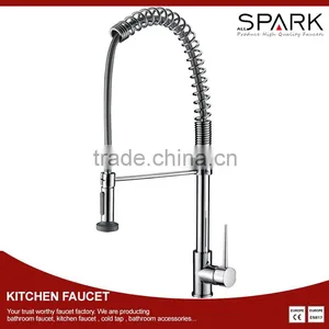 Classic Pull Out Spray Kitchen Faucet Mixer thumbnail-1