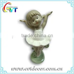 Dancing Ballet Figurines thumbnail-1
