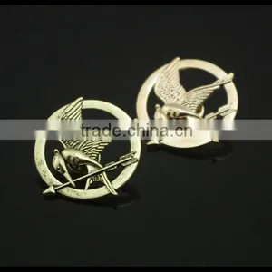 Hunger Game Gold Bird Sweater Clips Cardigan Clips Collar Clips Gold Sweater Guard thumbnail-1