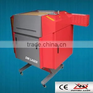 High Cost-effective Laser Cutter for Brand Name Garment thumbnail-1