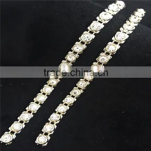 Gold Plastic Acrylic Crystals Rhinestone Chain Wholesale thumbnail-3