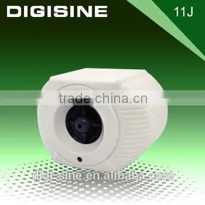 Ultrasonic & Electromagnetic Pest Repeller - AC Adapter thumbnail-1