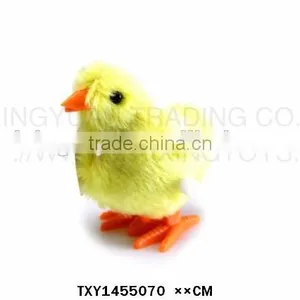 SMALL WIND UP HEN WITH GLASSES thumbnail-3