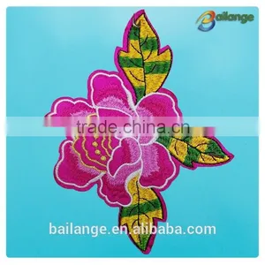 Hot Selling Latest Delicate Style Graceful Embroidery Patches Wholesale thumbnail-1